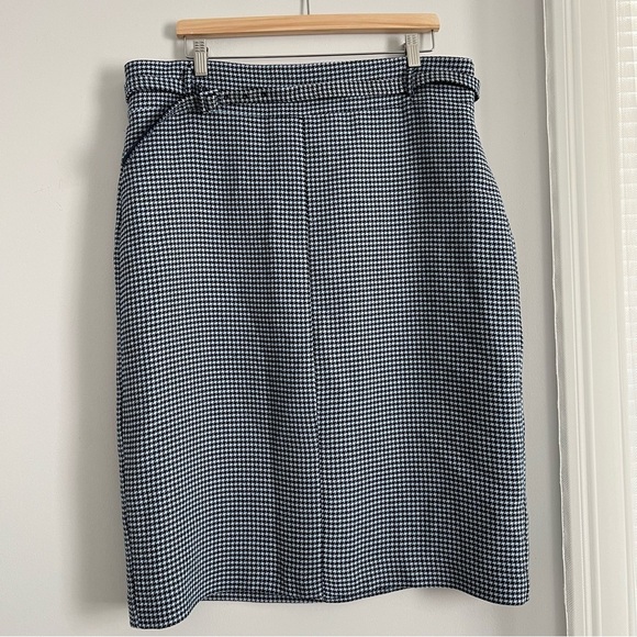 Ann Taylor Factory Blue and White Pencil Skirt - Picture 1 of 6